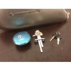 SUZUKI STYLE FUEL TANK WITH ACCESSOIRES TYPE 2