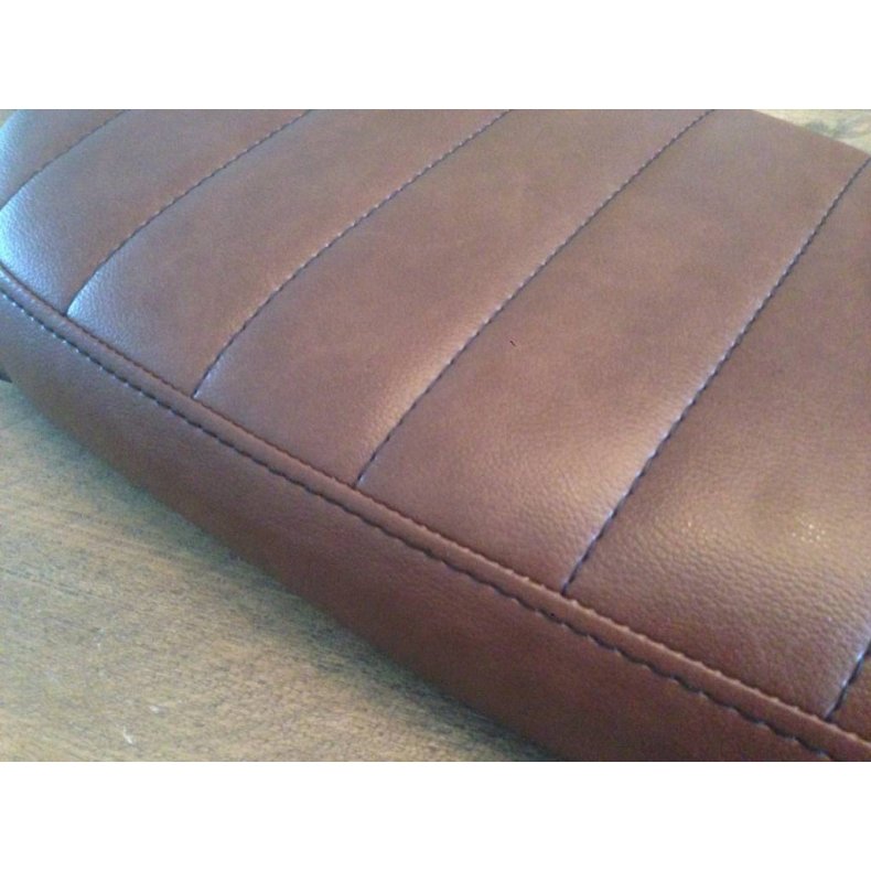 TUCK 'N ROLL BRAT SDE VINTAGE BROWN WIDE 71