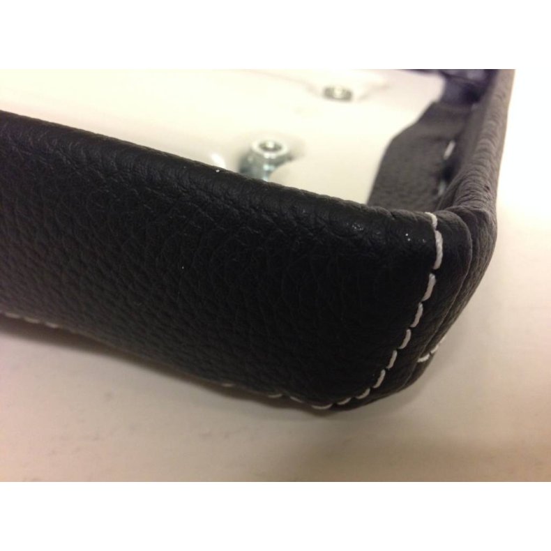 CAFE RACER SDE TUCK N' ROLL BLACK TYPE 34