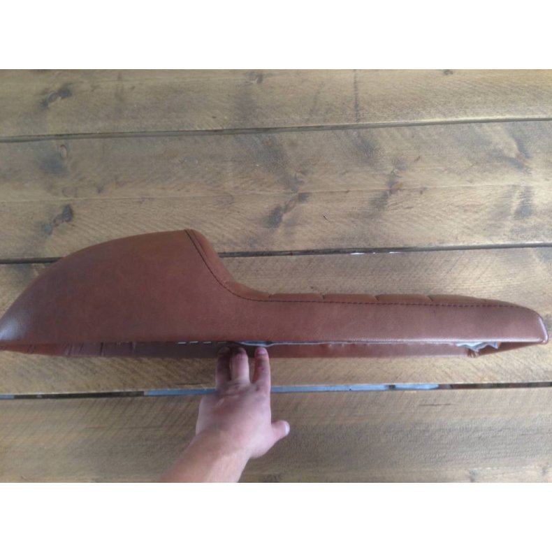 CAFE RACER SDE TUCK 'N ROLL STITCH CHOCOLAT TYPE 76